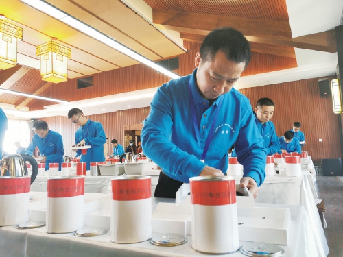 创新传统技艺　促进茶产业发展