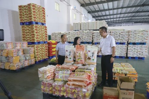 广西来宾市：金融服务拉长稻米产业链