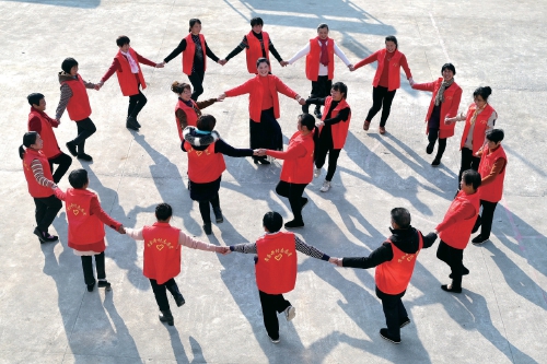 送欢乐　贺新年