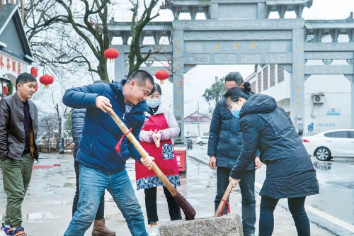 黑糍粑　紅日子